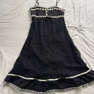 Forever 21 Black and White Lace Midi Dress